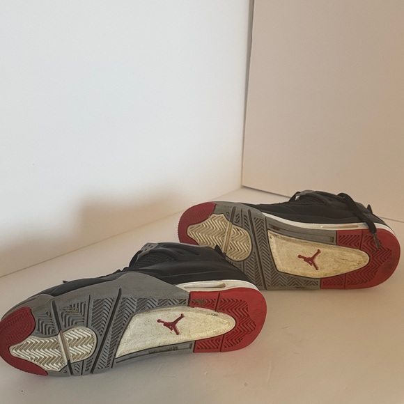 Jordan Black and Gray Sneakers with Red Accents - Picture 9 of 11